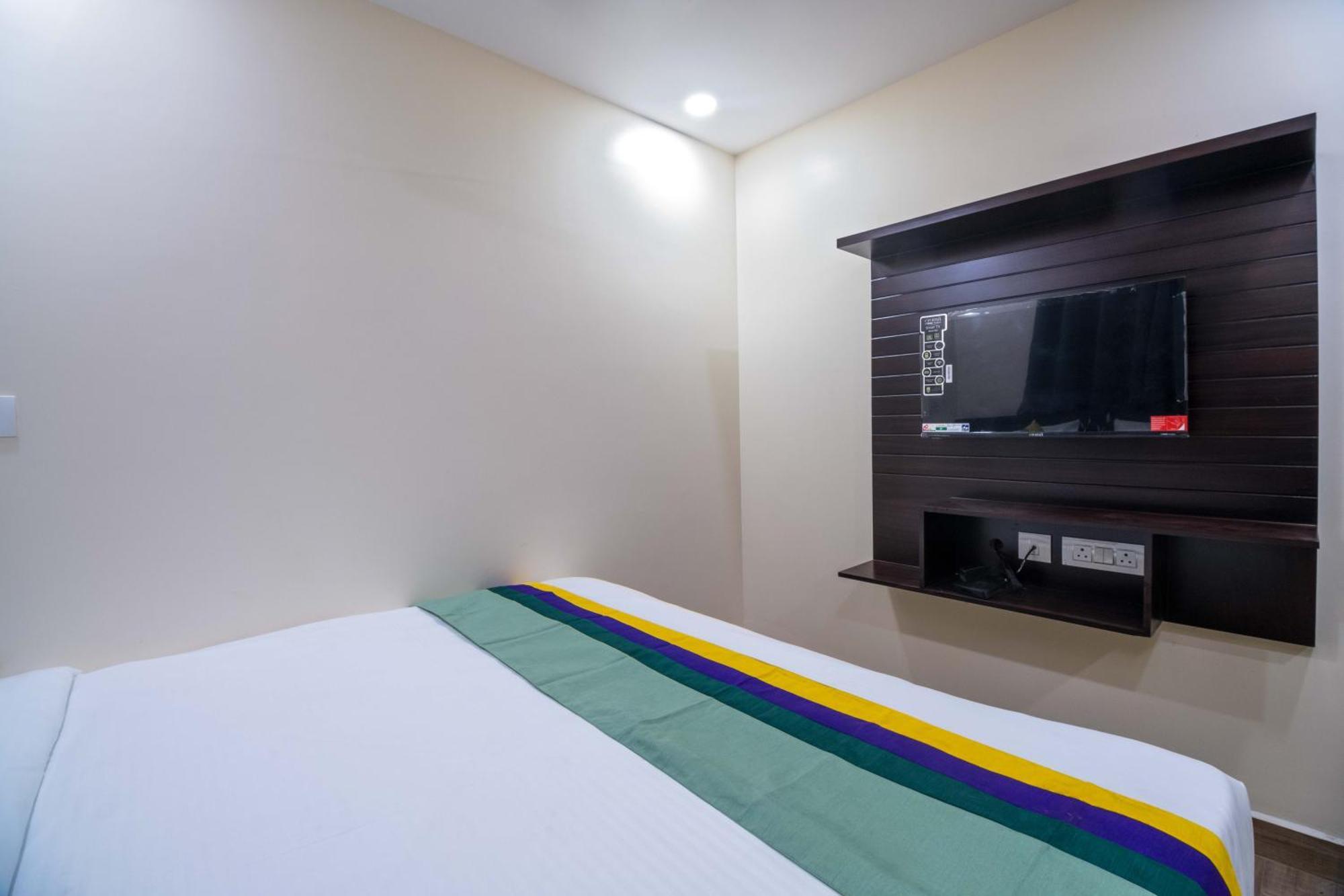 Treebo The Address Inn Mehdipatnam Hyderabad Exterior photo